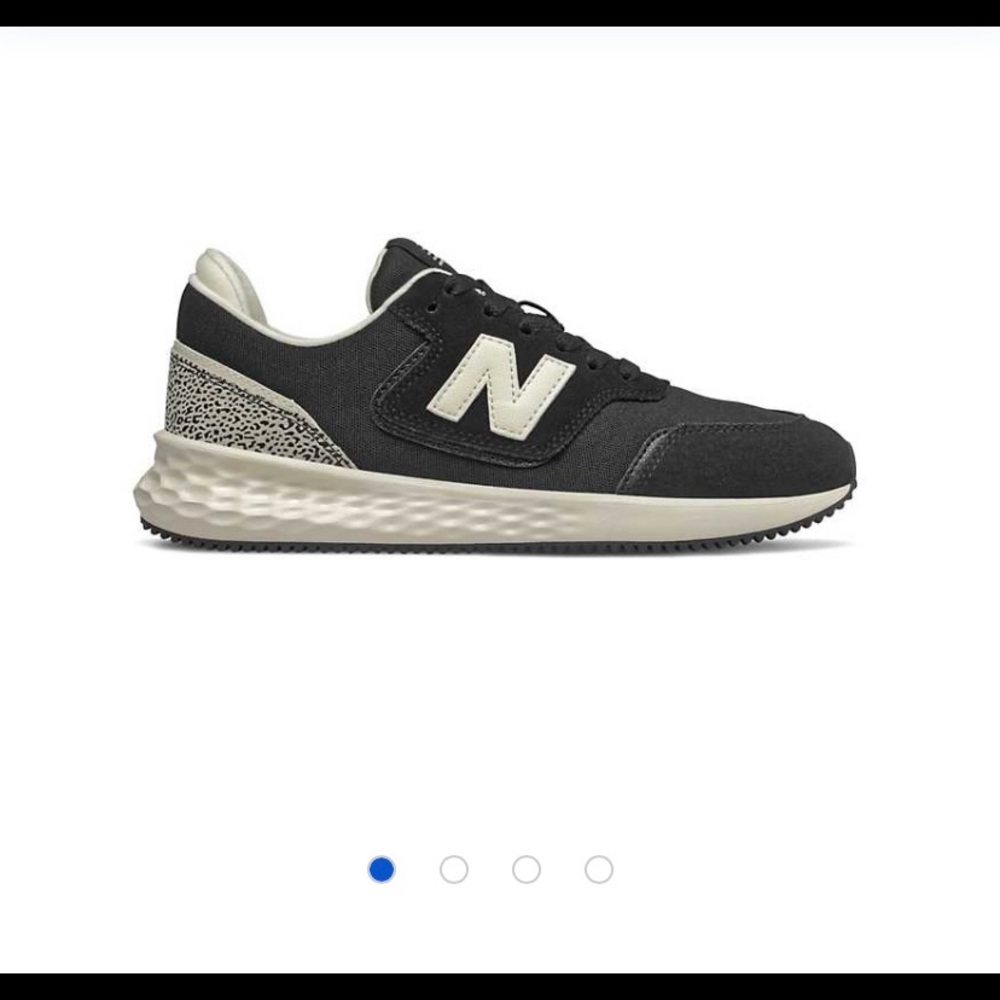 New Balance Womens Fresh Foam x70v1 Shoes